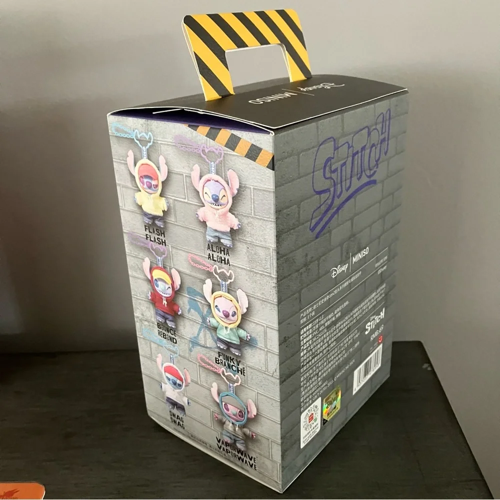 Miniso Gen Z Street Stitch blind box sealed - Picture 2 of 3